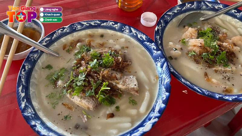 Top-5-quan-banh-canh-bot-xat-tien-giang-ngon-tru-danh-tiengiangtoplist