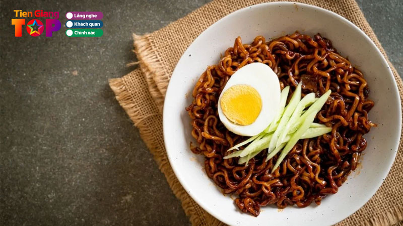 Top-5-quan-mi-tuong-den-tien-giang-ngon-chuan-han-tiengiangtoplist