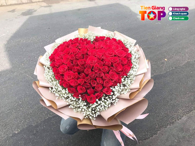 Shop-hoa-tuoi-hoai-phong-tiengiangtoplist